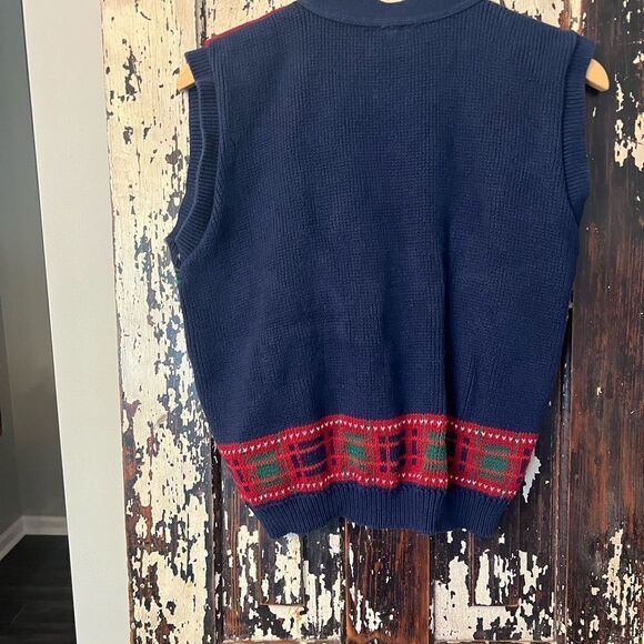 Creations III Vintage dog and cat sweater vest. Women’s Large. - Picture 2 of 5